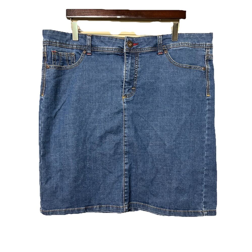 Wrangler Womens Medium Wash Denim Skirt Size 16